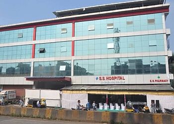 Clinic photo/Office of Dr. DR. HRUSHIKESH U KHAROSEKAR