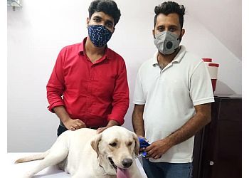 Clinic photo/Office of Dr. DR. KSHITIZ&#x27;S DOG CLINIC