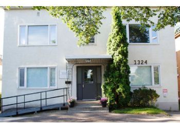 Clinic photo/Office of Dr. DR. LANA SHIMP