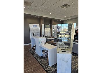 Clinic photo/Office of Dr. DR. LONG DO