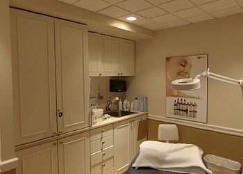 Clinic photo/Office of Dr. DR. LOUIS BOILEAU