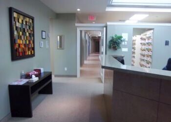 Clinic photo/Office of Dr. DR LOUISE HILL &amp; ASSOCIATES FAMILY DENTISTRY