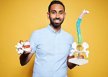 Clinic photo/Office of Dr. DR. MO MANCHESTER CHIROPRACTOR