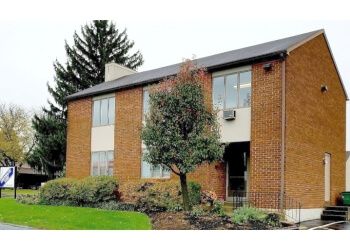 Clinic photo/Office of Dr. DR. PAUL BRAADT