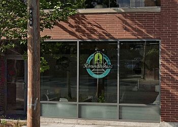 Clinic photo/Office of Dr. DR. RAHUL SAXENA