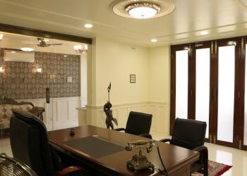 Clinic photo/Office of Dr. DR. SAMPADA ANVEKAR