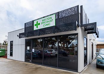 Clinic photo/Office of Dr. DR. SIMON HOLLAND