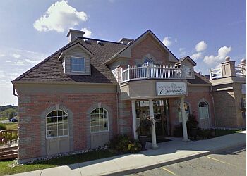 Clinic photo/Office of Dr. DR. TREVOR MIDDLETON