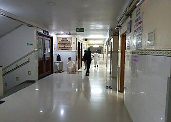 Clinic photo/Office of Dr. DR. VAIBHAV SOAMANI