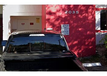 Clinic photo/Office of Dr. ECCOVISION