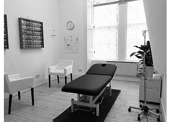 Clinic photo/Office of Dr. ECOSSE ACUPUNCTURE