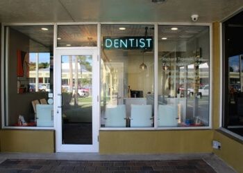 Clinic photo/Office of Dr. ERIC H. NAIERMAN