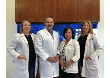 Clinic photo/Office of Dr. ERNESTO LIRA JR