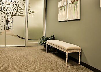 Clinic photo/Office of Dr. FIELD OGDEN