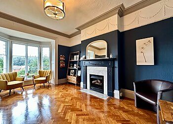 Clinic photo/Office of Dr. GWYNFRYN DENTAL PRACTICE