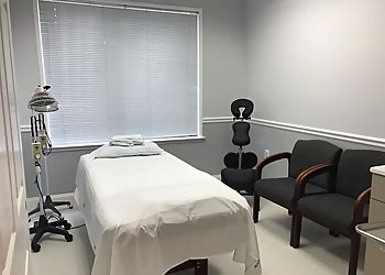 Clinic photo/Office of Dr. H &amp; Z ACUPUNCTURE