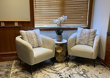 Clinic photo/Office of Dr. HANDS MASSAGE