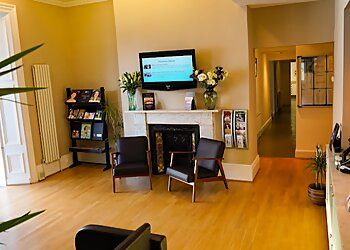 Clinic photo/Office of Dr. HONOUR HEALTH JESMOND