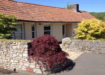 Clinic photo/Office of Dr. JACKIE PAMMENT ACUPUNCTURE