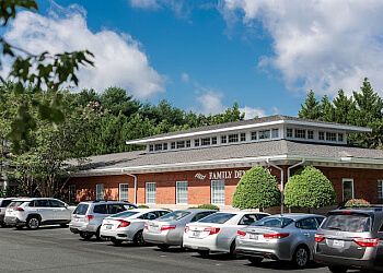 Clinic photo/Office of Dr. JEFF LEAL