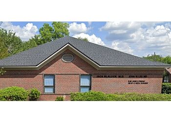 Clinic photo/Office of Dr. JOHN W. LEE