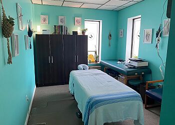 Clinic photo/Office of Dr. KNEADING HANDS MASSAGE