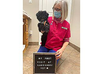 Clinic photo/Office of Dr. LAKESHORE VETERINARY CLINIC