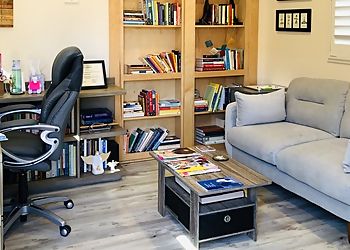 Clinic photo/Office of Dr. LINDA COMIN