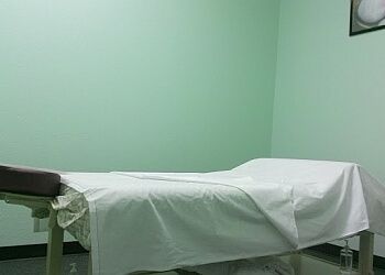 Clinic photo/Office of Dr. LI&#x27;S REFLEXOLOGY