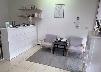 Clinic photo/Office of Dr. LOOP NATURAL THERAPIES