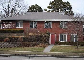 Clinic photo/Office of Dr. LOUIS HEDLUND