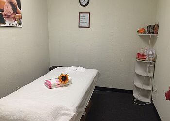 Clinic photo/Office of Dr. LUCKY MASSAGE