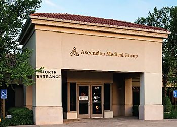 Clinic photo/Office of Dr. LUKE O. NICHOLS