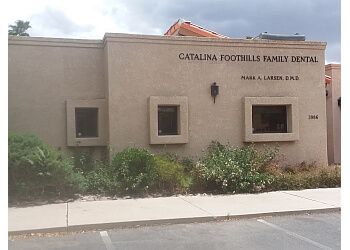 Clinic photo/Office of Dr. MARK A. LARSEN