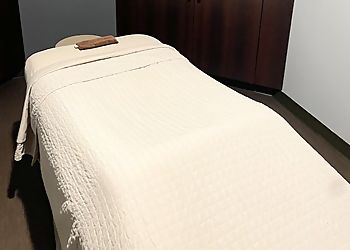 Clinic photo/Office of Dr. MASSAGE HEIGHTS COLLEGE METCALF PLAZA