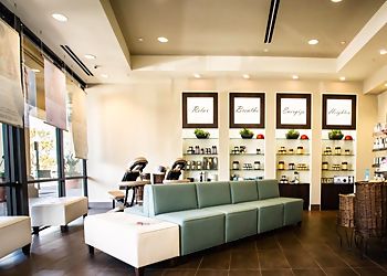 Clinic photo/Office of Dr. MASSAGE HEIGHTS