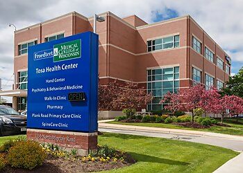 Clinic photo/Office of Dr. MAX C. LEE