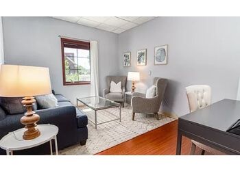 Clinic photo/Office of Dr. MILWAUKEE THERAPY