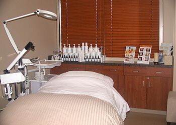 Clinic photo/Office of Dr. MOVASSAGHI PLASTIC SURGERY &amp; ZIBA MEDICAL SPA