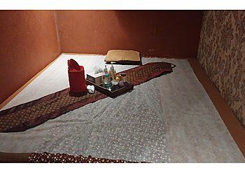 Clinic photo/Office of Dr. MYO THAI SPA