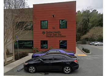 Clinic photo/Office of Dr. NALURPORN CHOKRUNGVARANON