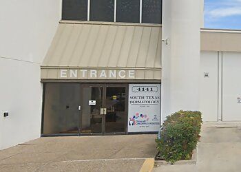 Clinic photo/Office of Dr. NATHAN DAVIS