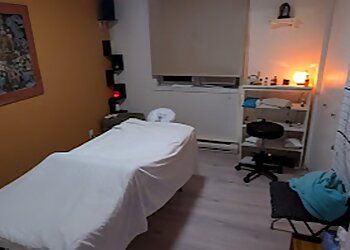 Clinic photo/Office of Dr. OM MASSAGE SANTÉ HOLISTIQUE