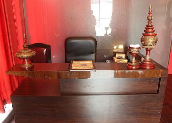 Clinic photo/Office of Dr. ORANZ SPA &amp; SALON