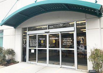 Clinic photo/Office of Dr. PAUL B MALOOF