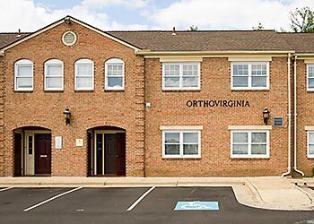 Clinic photo/Office of Dr. PETER R. THOMAS