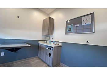 Clinic photo/Office of Dr. QUAIL ANIMAL HOSPITAL