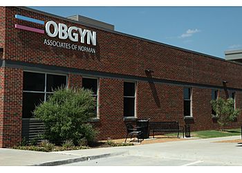 Clinic photo/Office of Dr. R. BRUCE PARKER