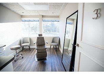 Clinic photo/Office of Dr. RICHARD H. THOLEN