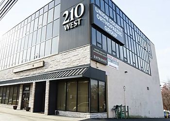 Clinic photo/Office of Dr. RICHARD P. MACKESSY